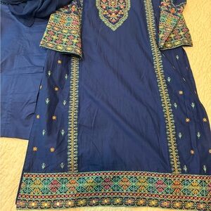 Bareeza/ chineyr original